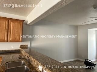 Photo - 3712 S Balmossie Dr Townhome