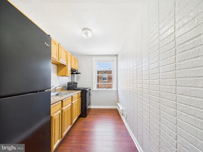 Foto del edificio - 4440 Shelmire Ave