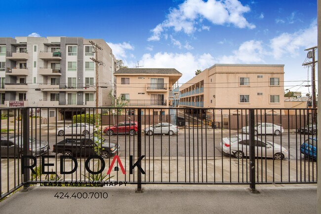 Foto del edificio - 5550 Bonner Ave