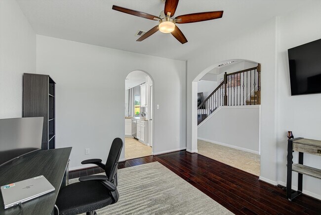 Building Photo - 4203 Bergamo Shores Dr