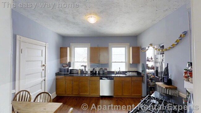 Photo - 3 Kinnaird St Apartment