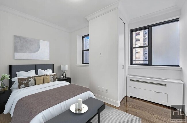 Building Photo - EAST 56 STREET
