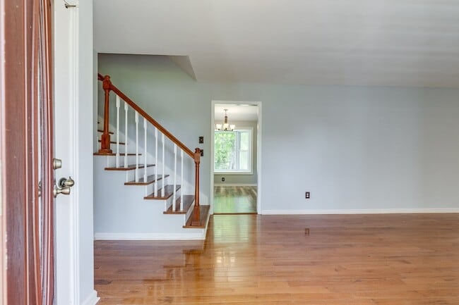 Foto del edificio - 1316 Rivermont Dr