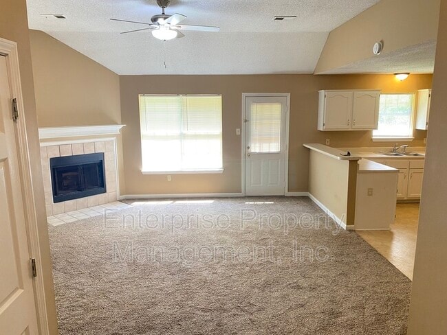 Building Photo - 4444 Longtree Cove