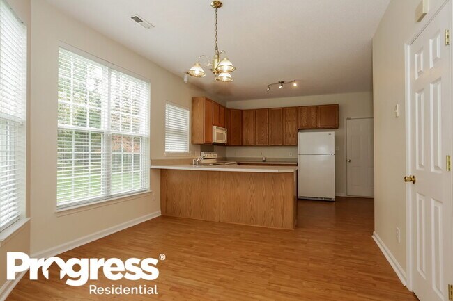 Building Photo - 4283 Kiser Woods Dr SW
