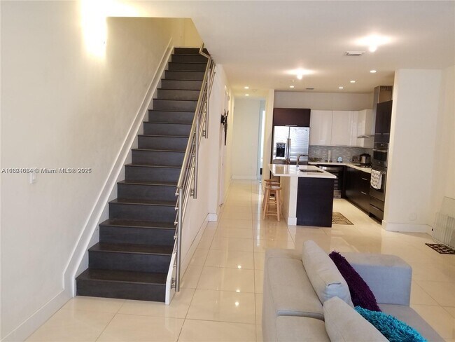 Foto del edificio - 10305 NW 63rd Terrace
