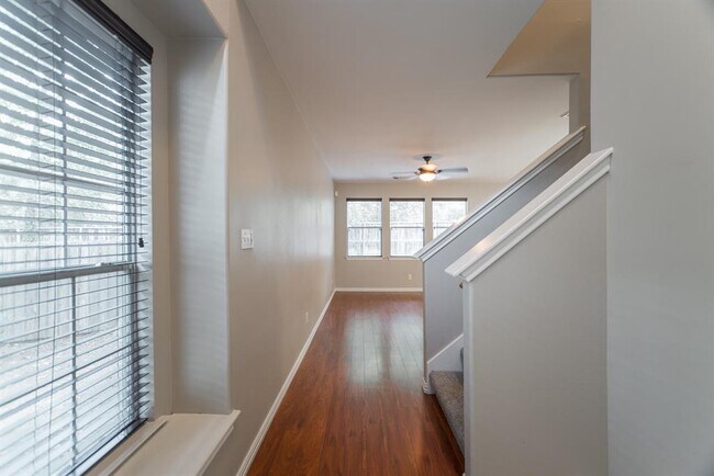 Foto del edificio - 86 Blue Creek Ct