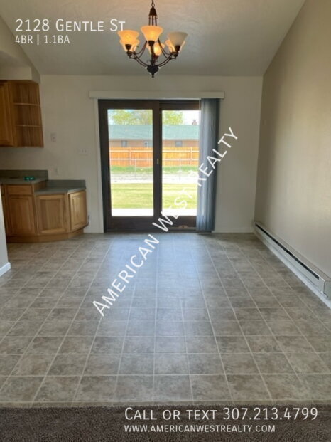 Foto del edificio - 2128 Gentle St