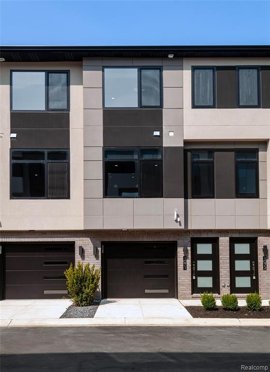 Foto principal - 1174 Smart Town Dr