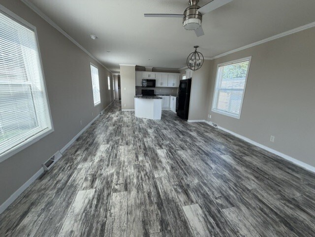 Foto del edificio - 318 Parkland Ct