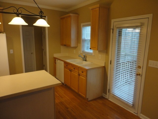 Building Photo - 244 Sarazen Dr