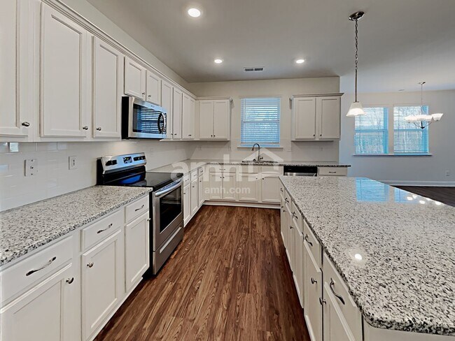 Building Photo - 2129 Laurel Vlg Cir