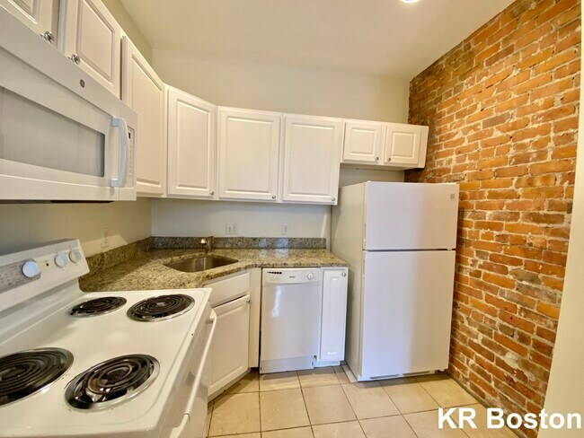 Building Photo - 1234 Commonwealth Ave