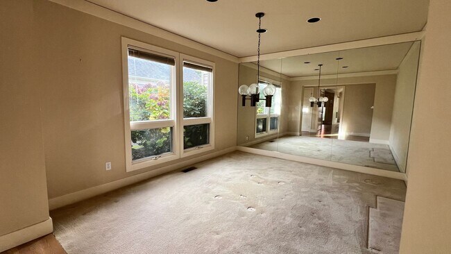 Foto del edificio - Spacious Devonshire Gem – 3 Bed, 2.5 Bath ...