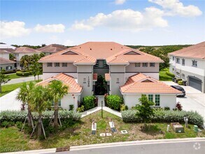 Building Photo - 12050 Santaluz Dr
