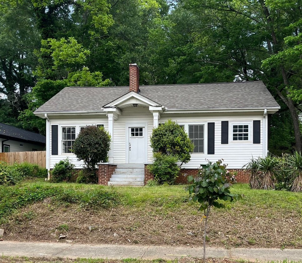Primary Photo - 3bd/2ba in the Heart of Oakland City and M...