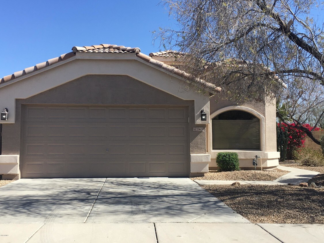 Foto principal - 23615 N 22nd Way