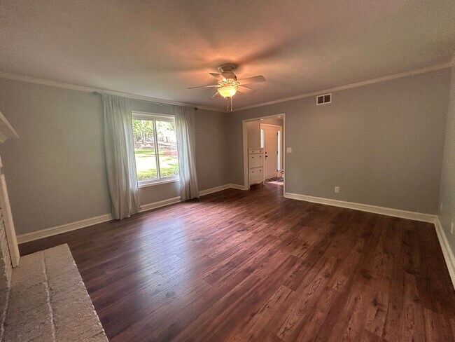 Foto del edificio - 102 Shawville Ln