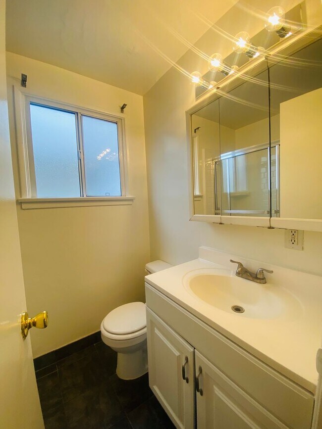 Foto del interior - 3730 Clarington Ave