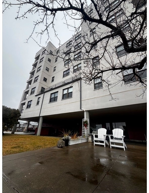 Building Photo - 1 A St