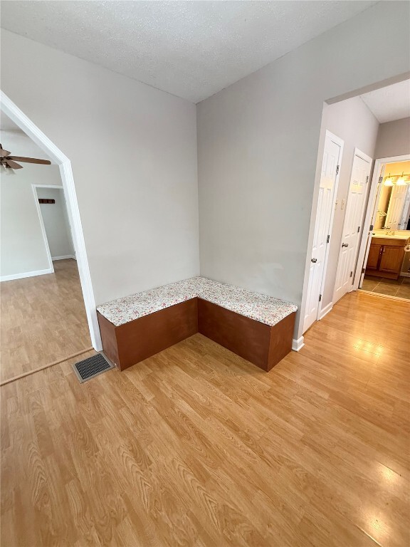 Building Photo - 4210 Jessie St