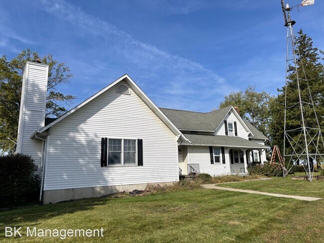 Building Photo - 3 br, 2 bath House - 7805 W 900 N