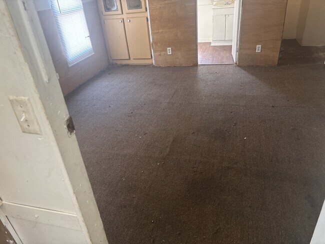 Building Photo - 21 Oddie Ln