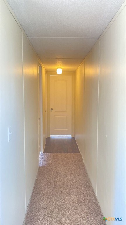 Foto del edificio - 36 Locust Dr