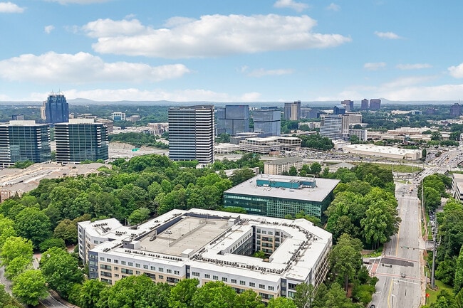 Building Photo - The Linc Brookhaven