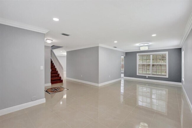 Building Photo - 2355 NW 138th Dr