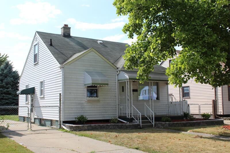 14766 Mulberry St, Southgate, MI 48195 House Rental in Southgate, MI