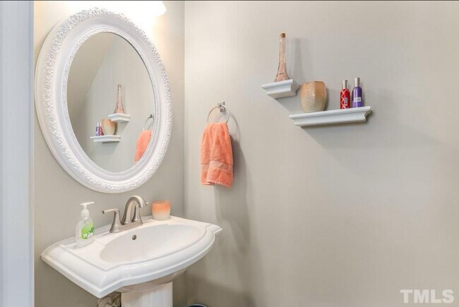 Foto del edificio - 5924 Osprey Cove Dr