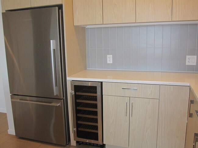 Foto del edificio - 57 Quincy Shore Dr