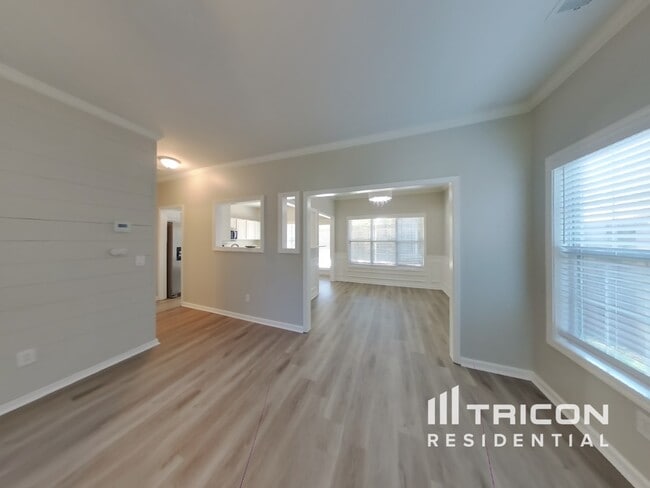Building Photo - 311 Turtle Pointe Drive Carrollton GA