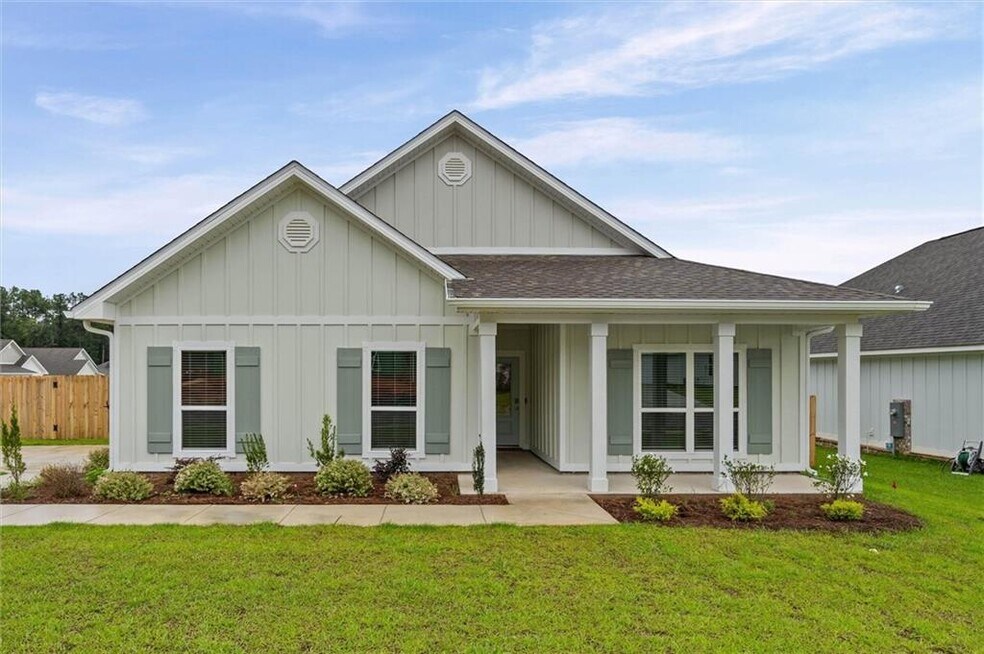7307 Hawkins Mnr