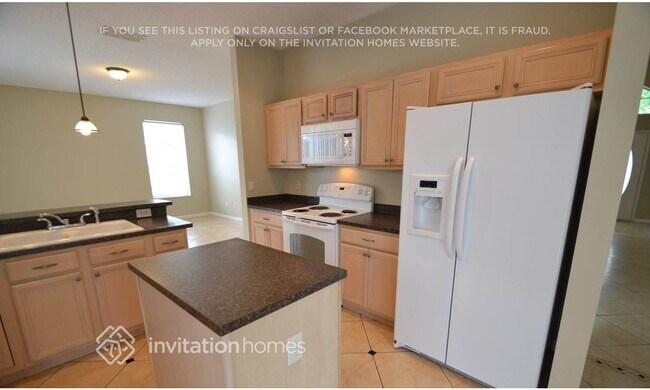 Building Photo - 901 Rosinia Ct