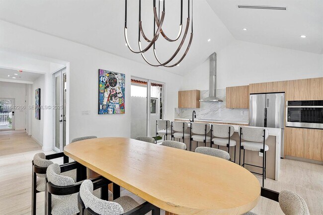 Foto del edificio - 58 NE 45th St