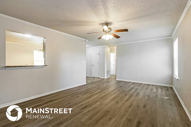 Foto del edificio - 1928 Sweet Blossom Ln