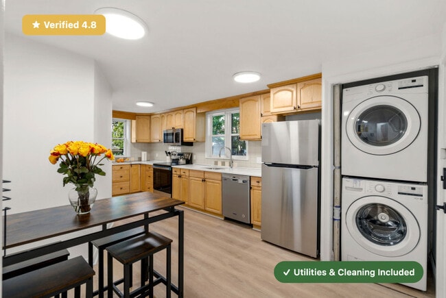 Building Photo - RoostUp Furnished Private Bedroom with Private Ensuite Bath in Jamaica Plain