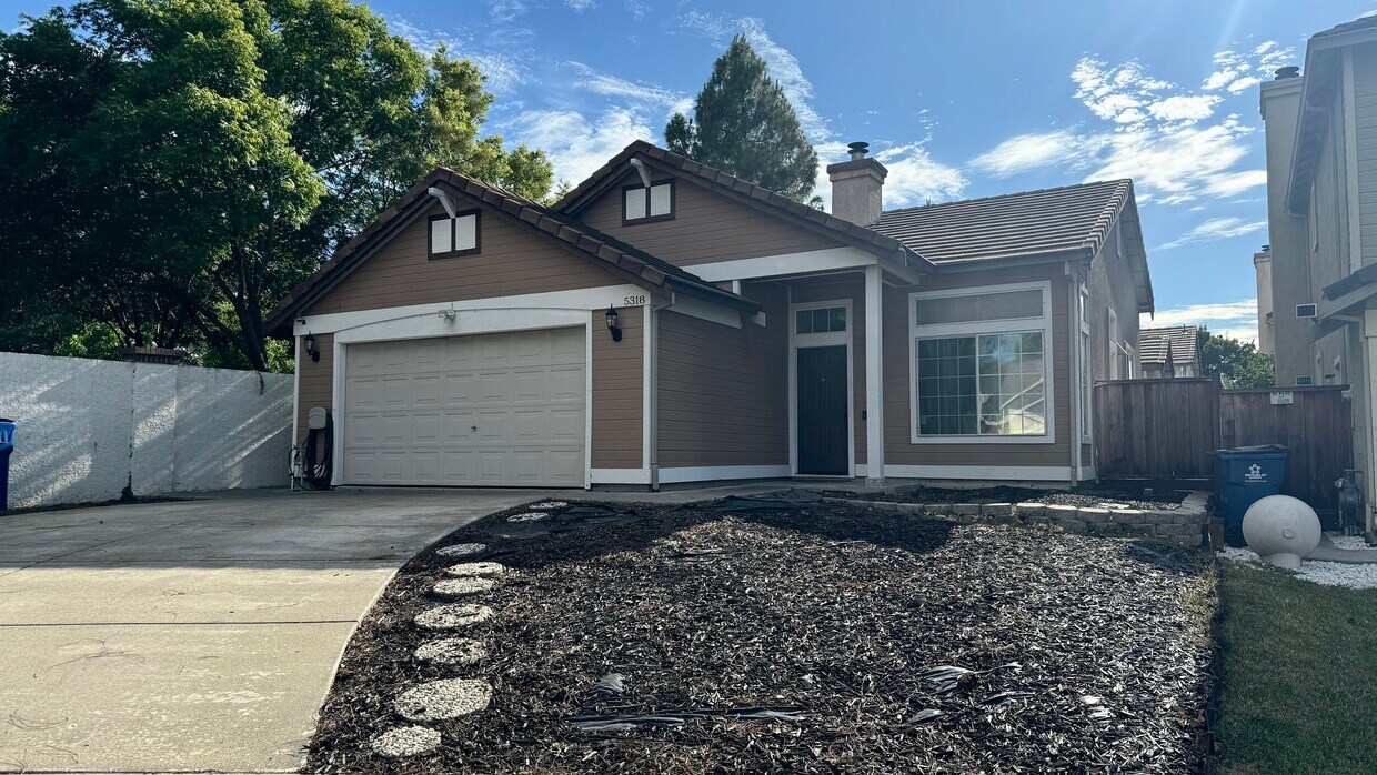 Foto principal - 5318 Pembroke Ct