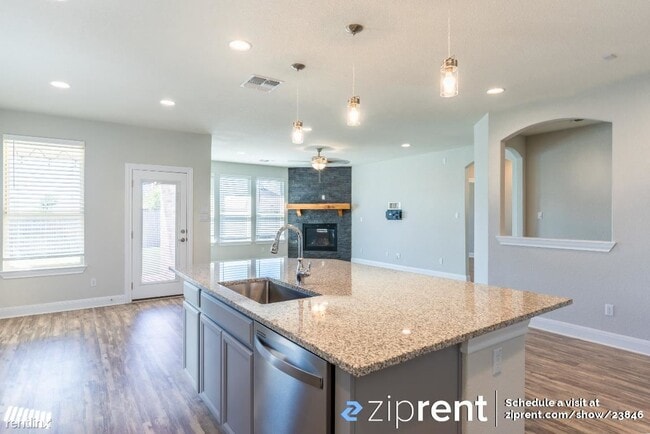 Building Photo - 5 br, 3 bath House - 3625 Texel Ln, Pfluge...