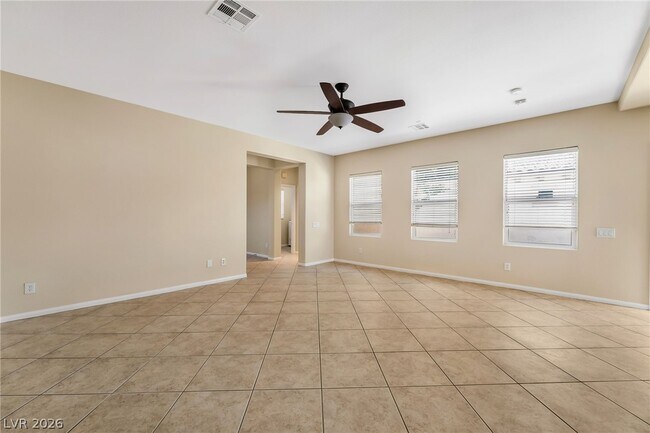 Building Photo - 2155 Spurs Ct
