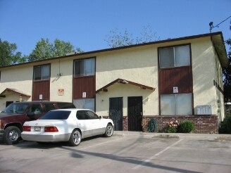 Primary Photo - 2901 Panama St