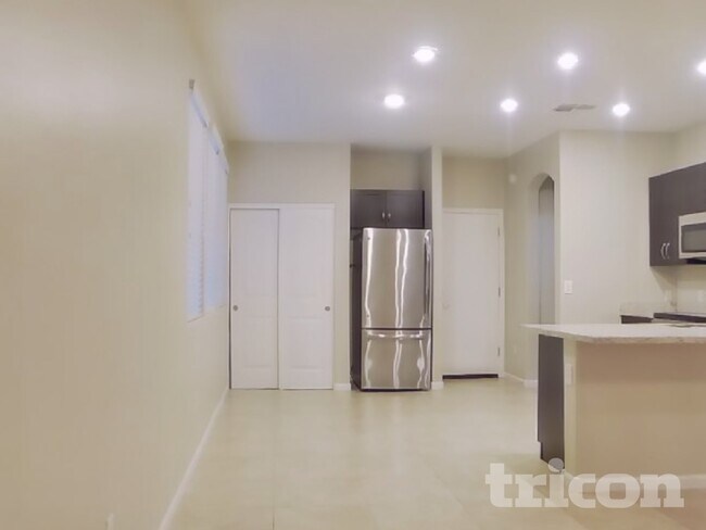 Foto del edificio - 12539 W Hummingbird Terrace