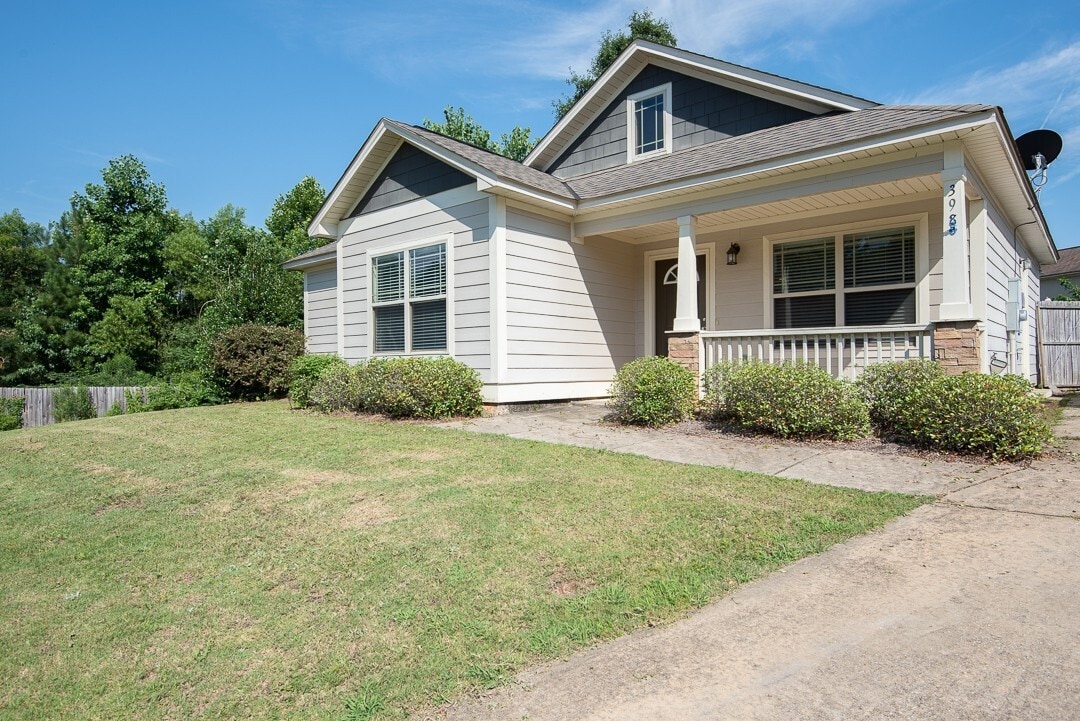 Claire Downs Subdivision SHORT TERM RENT... House Rental in Auburn