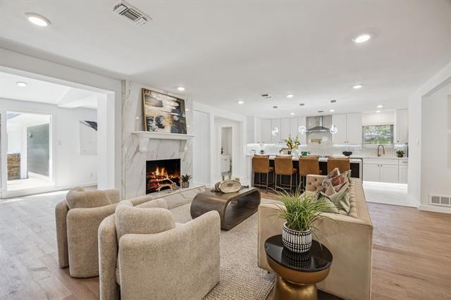 Foto del edificio - 13616 Rolling Hills Ln