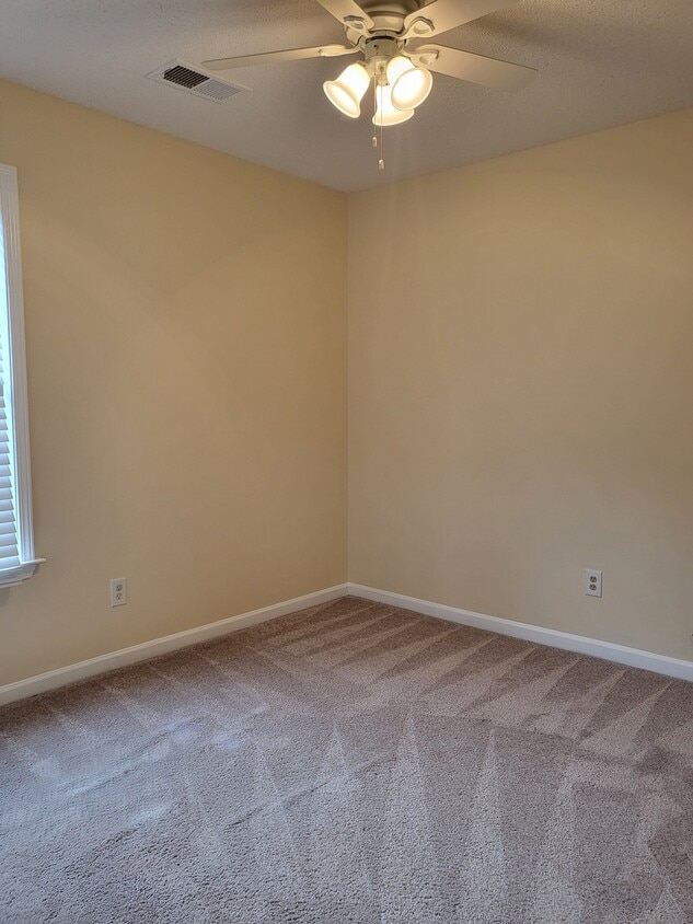 Bedroom - 7261 Amberly Way Dr