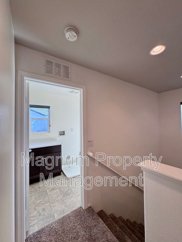 Building Photo - 26612 Iron Mountain St