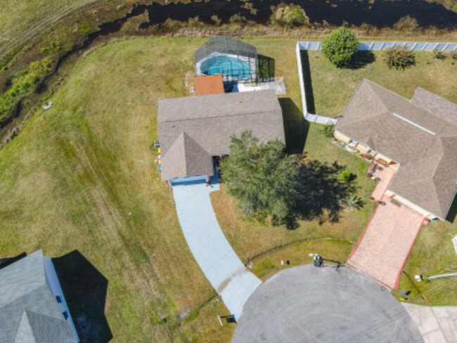 Building Photo - 908 Naples Way