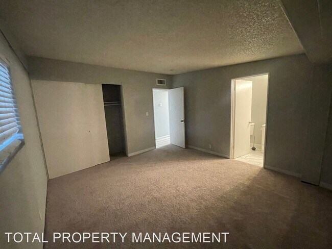Building Photo - 3 br, 2 bath House - 2200 E. Tonopah Ave